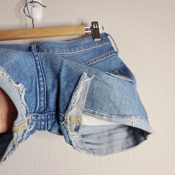Hollister Light Wash High Rise Denim Jean Cut off shorts  Great Condition - Picture 3 of 10